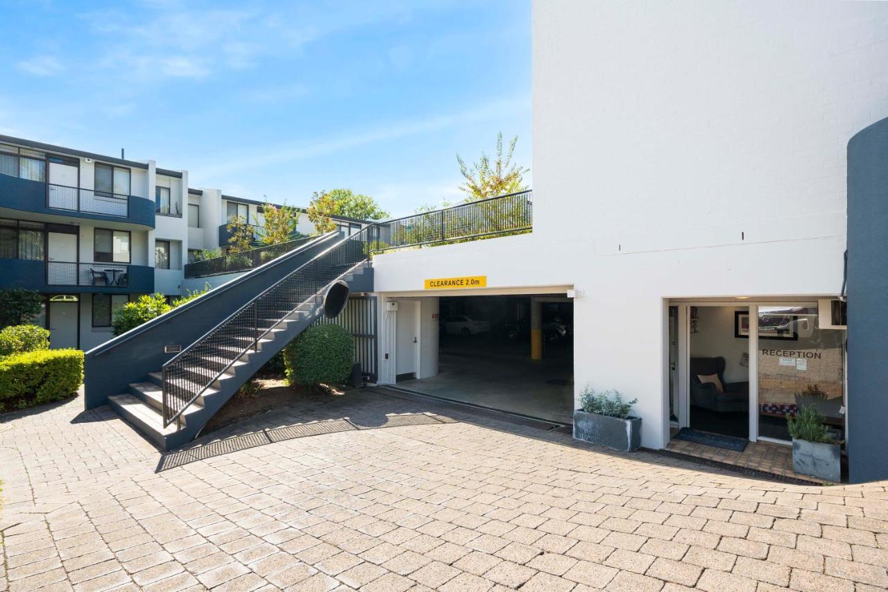 Manuka Park Serviced Apartments Camberra Exterior foto