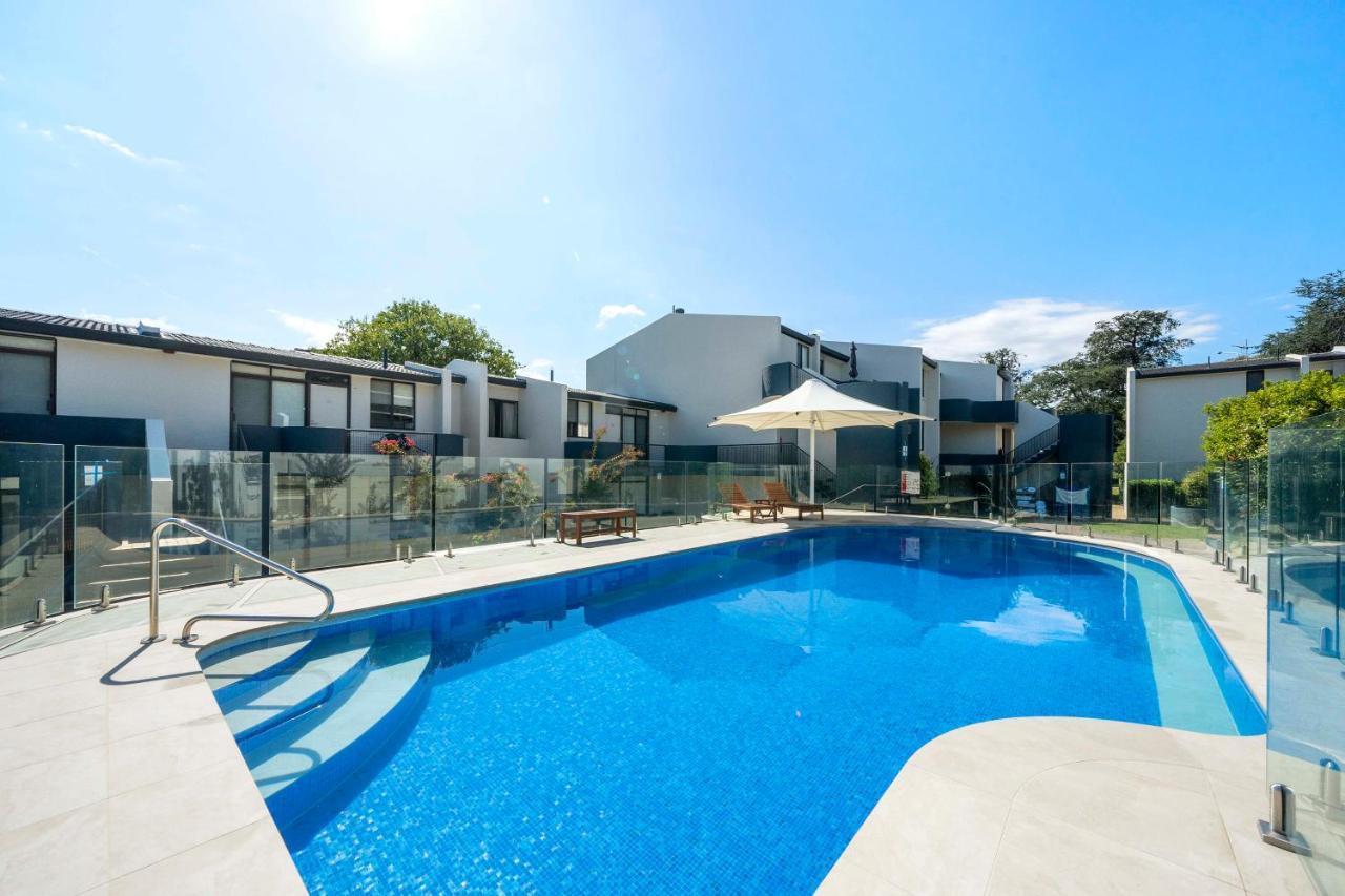 Manuka Park Serviced Apartments Camberra Exterior foto